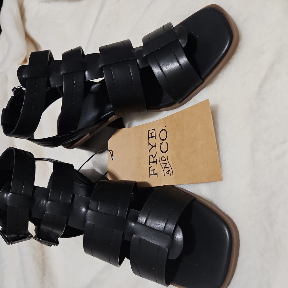 Black sandals